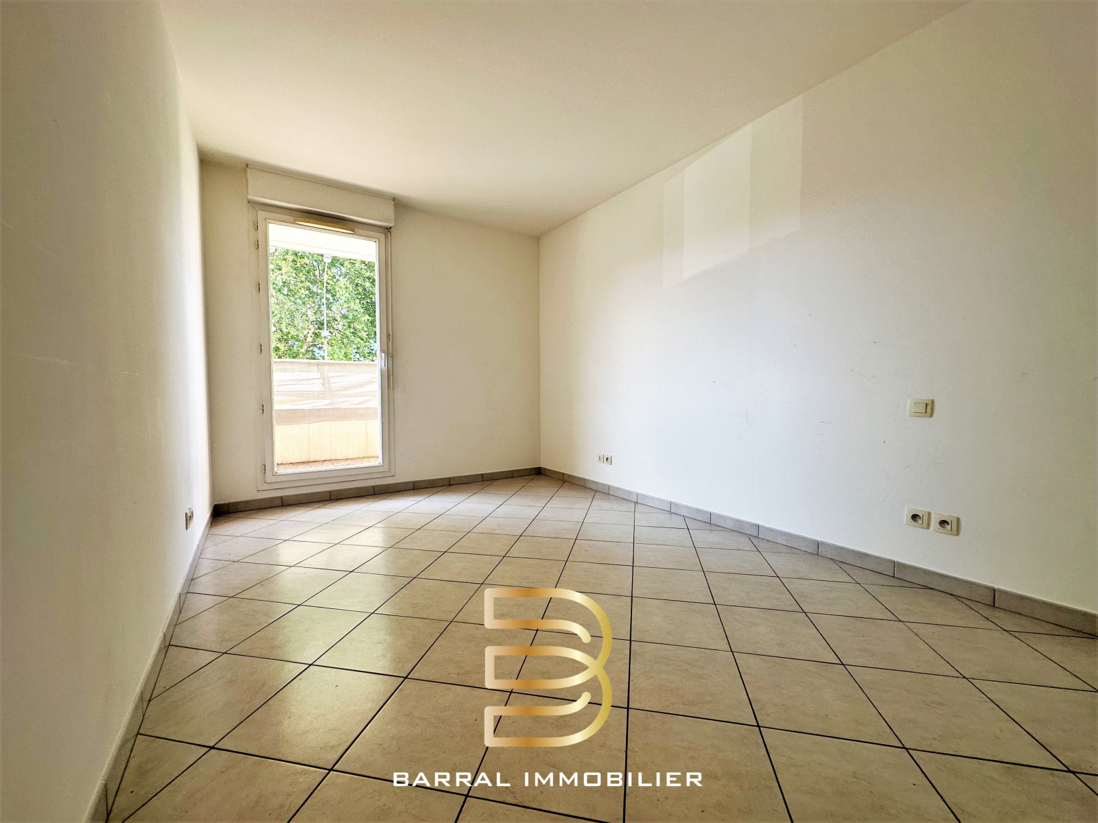Image_, Appartement, Marseille, ref :526IMP
